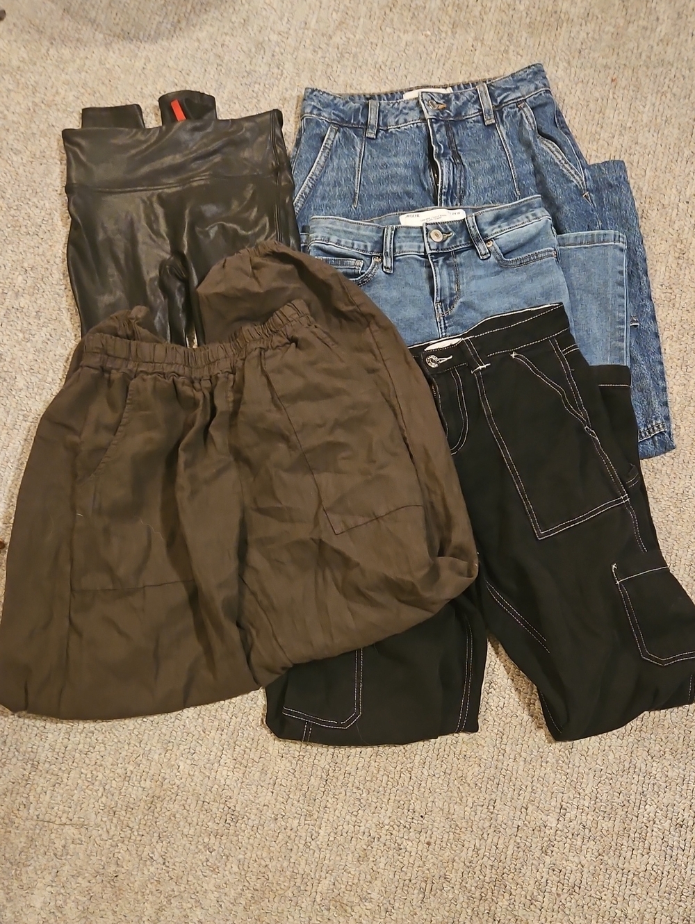 XS 23/24 Petite Clothing Bundle | Spanx Faux Leather + Cargo + Flare Jeans Boho